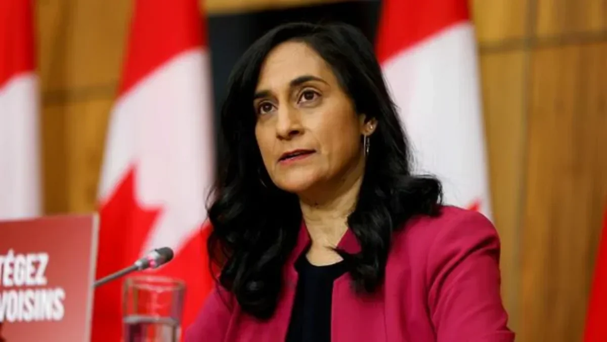 Canadian FM: Ottawa is not seeking full membership in the EU