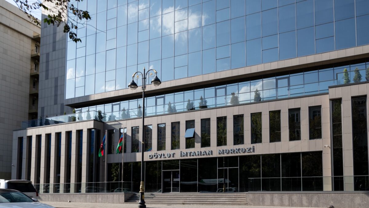 An examination for professional recognition will be held for persons who have received higher education abroad