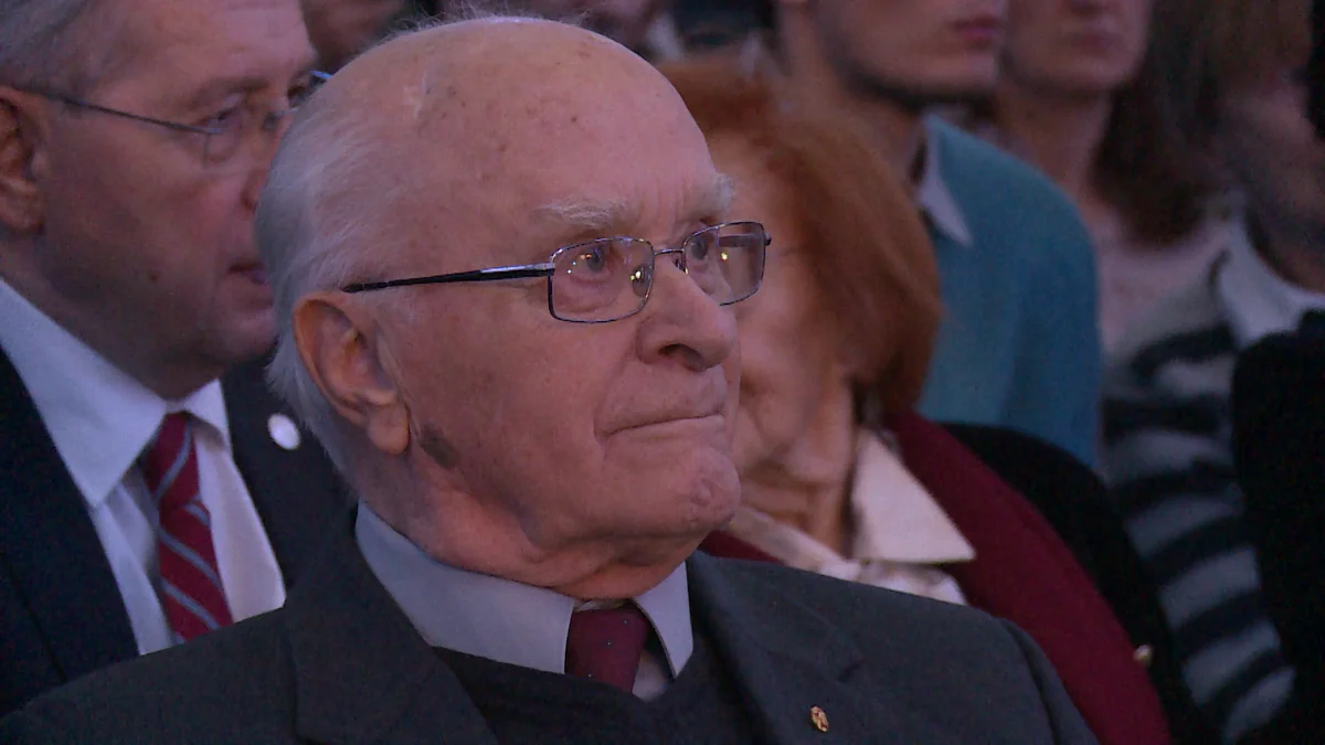 Yugoslavia’s first Bosniak Muslim president has died at the age of 100