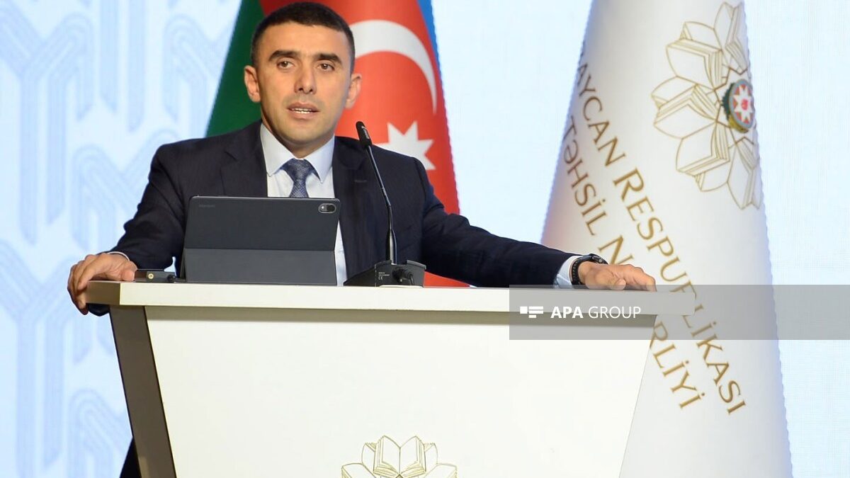 Minister’s advisor: Students studying in the Azerbaijani section have higher results