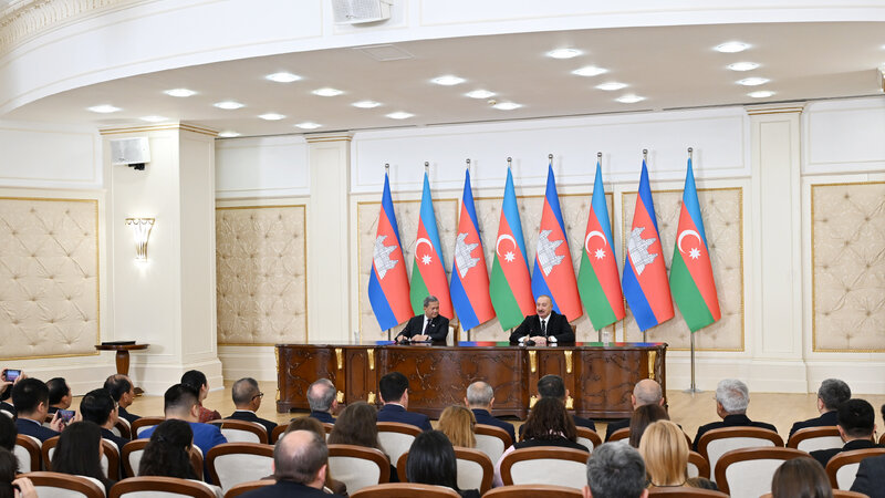 Ilham Aliyev and Prime Minister of Cambodia Make Statements to the Press