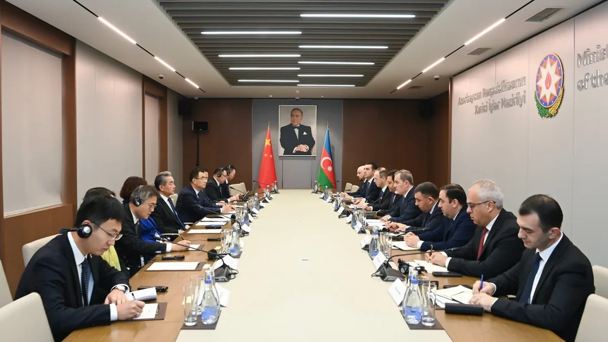 Jeyhun Bayramov meets with Chinese Foreign Minister – UPDATED