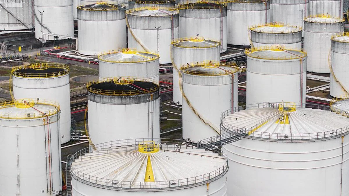 IEA: Volume of Released Oil Reserves to Exceed 400 Million Barrels
