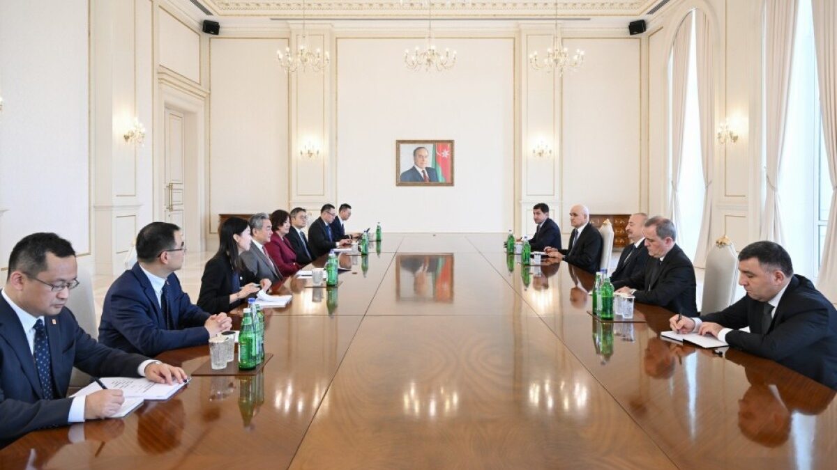 President Ilham Aliyev received a member of the Political Bureau of the Central Committee of the Communist Party of China