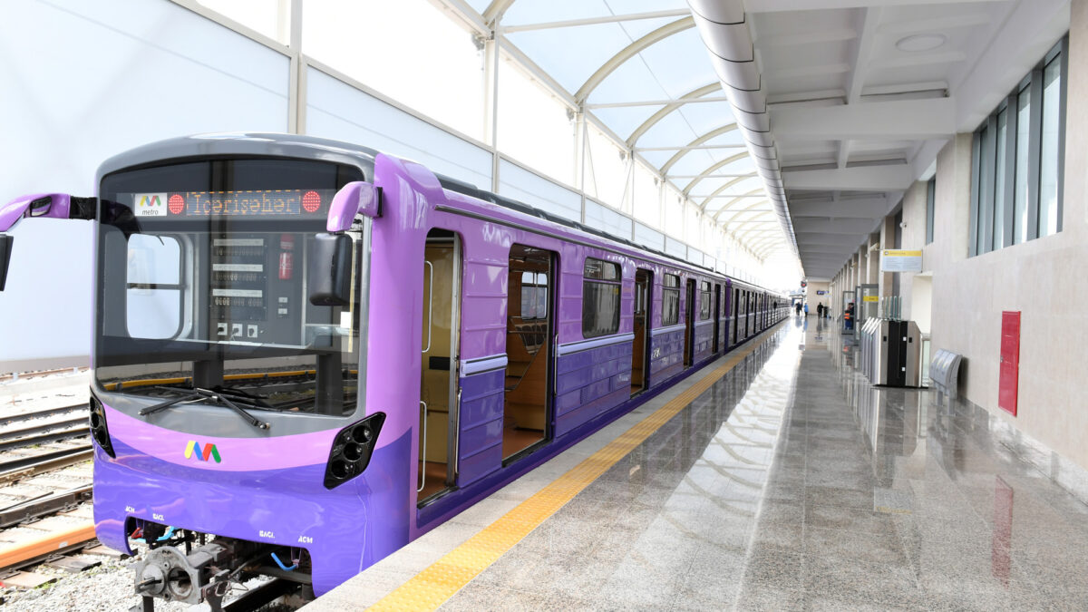 When will the “20 Sentyabr” metro station be commissioned?