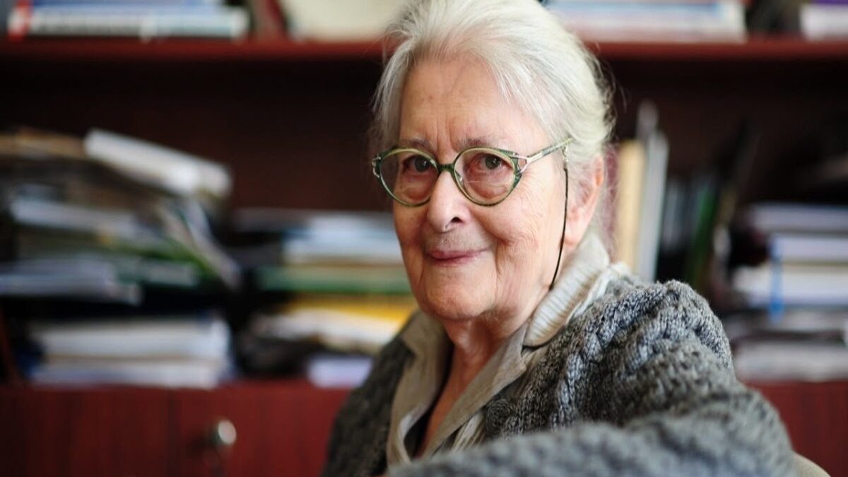 Philosopher Ioanna Kuçuradi Passes Away