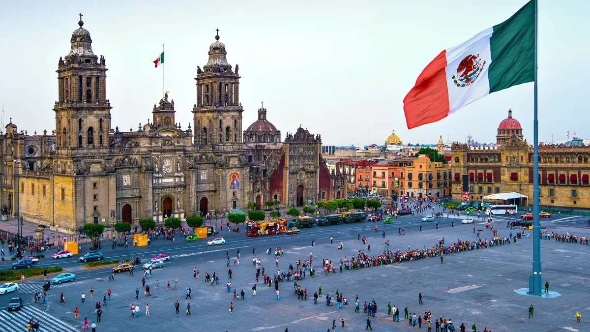 Mexico aims to prohibit presidential candidates from having dual citizenship