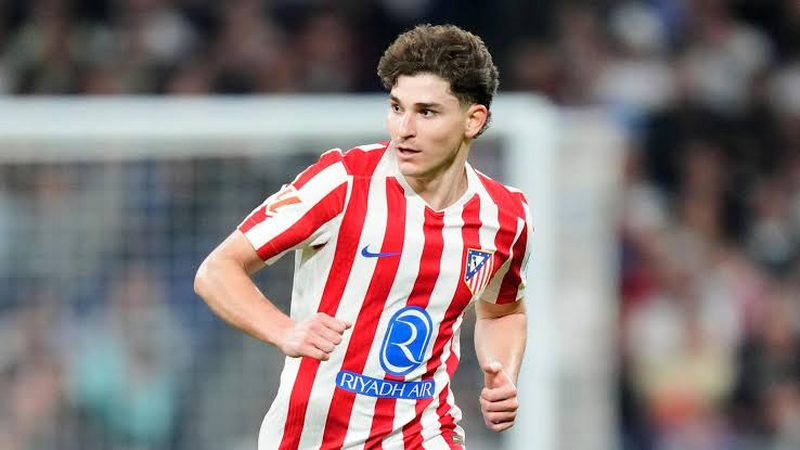 “Arsenal” Will Send a New Offer for Julián Álvarez in January