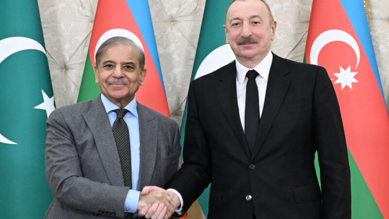Shahbaz Sharif calls Ilham Aliyev