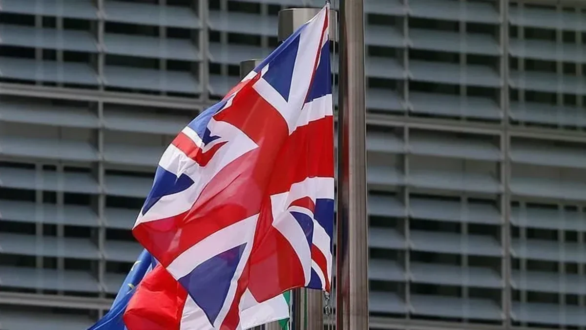 UK issues warning to public: “Stockpile 3 days of food and water!”