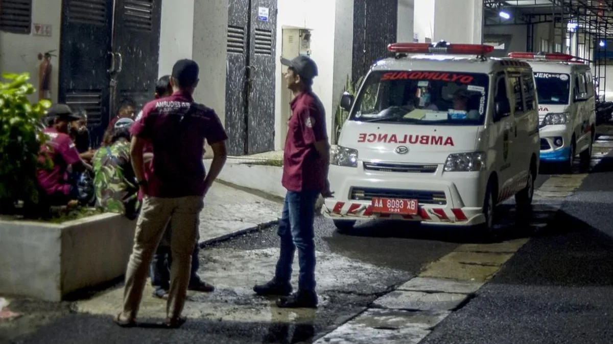 Truck Overturns in Indonesia, Casualties Reported