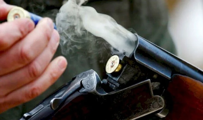 84-year-old man dies as a result of gunshot