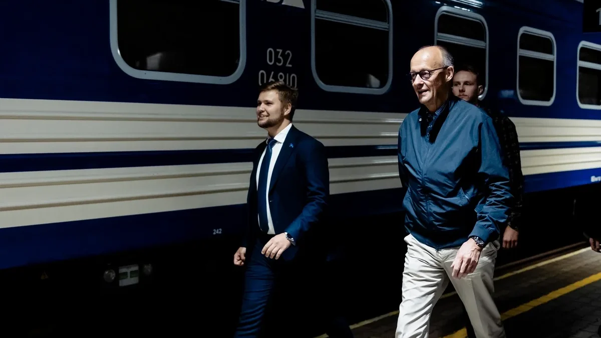 Merts makes unannounced visit to Ukraine